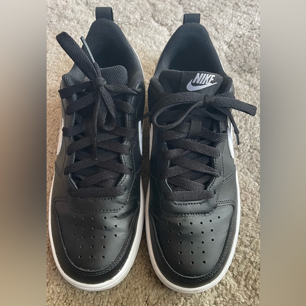 Nike Court Borough size Y 5.5 equals a Women’s 7 
Worn once indoors, like NEW